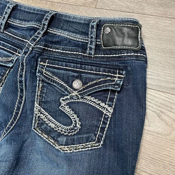 5/$20 Silver Suki Flap Bootcut Flare Jeans Womens 30x32 Mid Rise Rhinestones - Picture 9 of 13